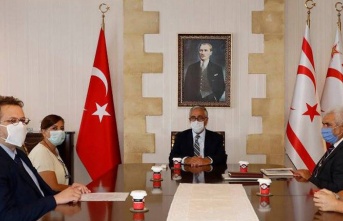 Cumhurbaşkanı Akıncı, Karaoğlanoğlu İnisiyatifi üyelerini kabul etti