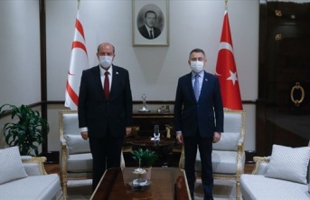 Başbakan Tatar Ankara’da Türkiye Cumhurbaşkanı Yardımcısı Oktay İle Görüştü