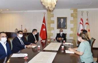 Cumhurbaşkanı Akıncı, Yakın Doğu Enstitüsü Heyetini kabul etti