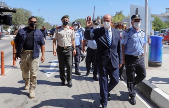 Cumhurbaşkanı Tatar, metehan sınır kapısı'nı ziyaret etti
