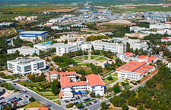 DAÜ, Tımes Hıgher Educatıon İşletme ve Ekonomi alanı dünya üniversiteler sıralamasında 201-250 bandına girerek, Kıbrıs ve Türkiye’de en üst sırada yer aldı