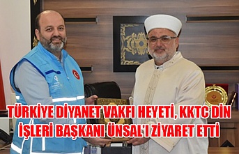 Türkiye Diyanet Vakfı heyeti, KKTC Din İşleri Başkanı Ünsal’ı ziyaret etti