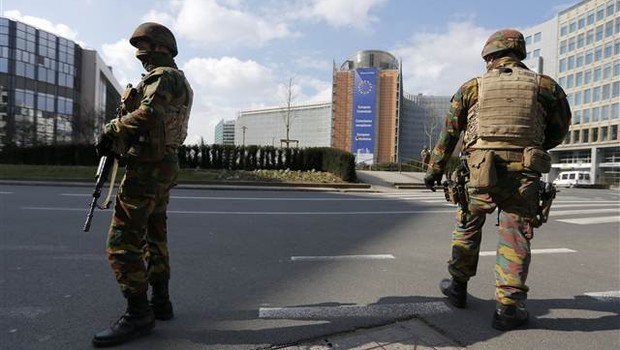 Brüksel'deki terör saldırılarının ardından Türk mahallesine baskın