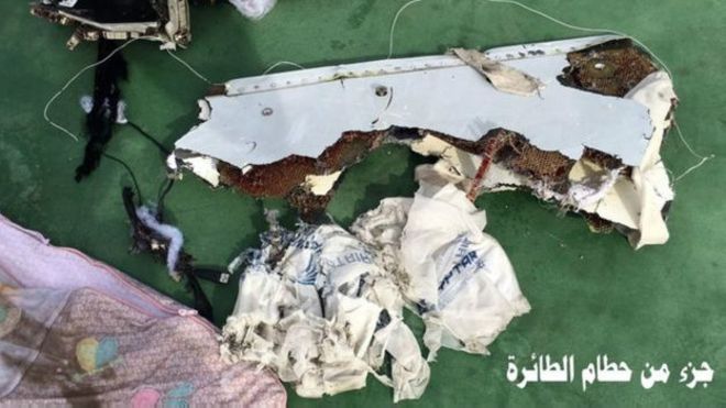 EgyptAir uçağının enkazından ilk fotoğraflar