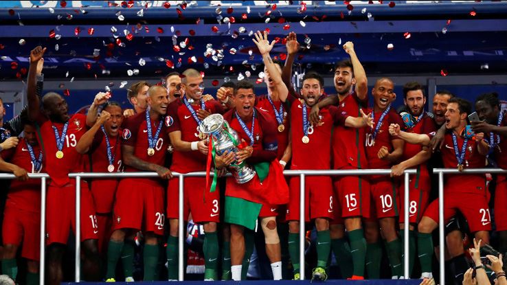 Portekiz, EURO 2016'nın şampiyonu oldu!