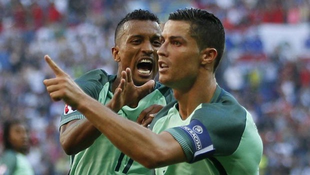 Ronaldo-Nani AŞ. Portekiz finalde!.. 32 yıllık rekor!
