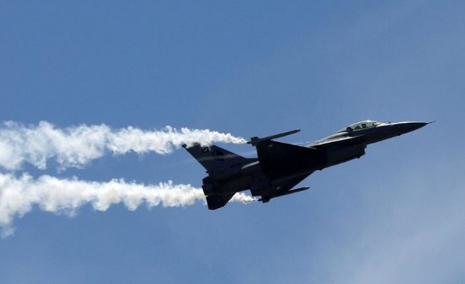 'ABD'den F-16 alımı yılın skandalı olmaya aday'
