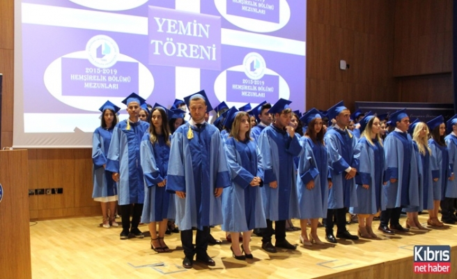 Yemin Töreni ile mezunlar yeni başlangıçlara adım attı