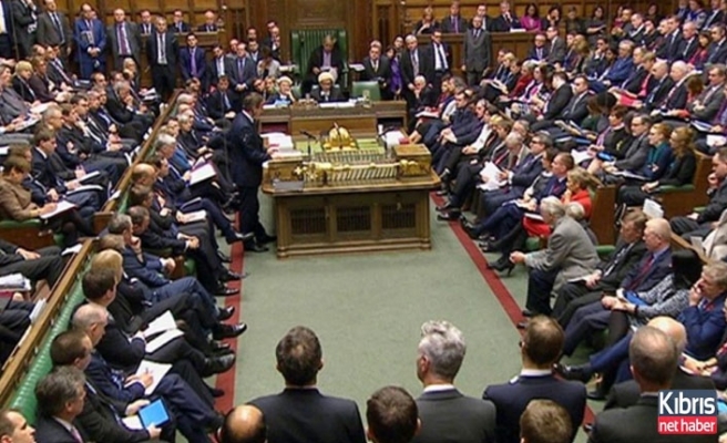 İngiltere'de Parlamento askıya alınıyor