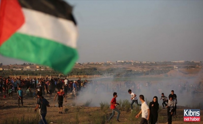 İsrail askerleri Gazze'de bir Filistinliyi şehit etti