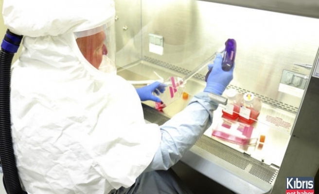 Rusya'da koronavirüs aşısı test edilmeye başlandı