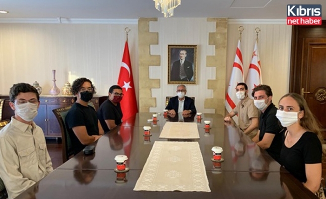 Akıncı, Birleşik Krallık Kıbrıs Türk öğrenci federasyonu yetkililerini kabul etti