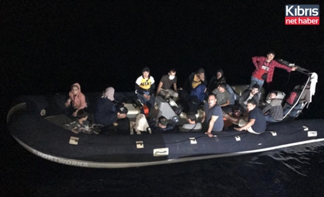 Yenierenköy açıklarında 23 düzensiz göçmen bulundu