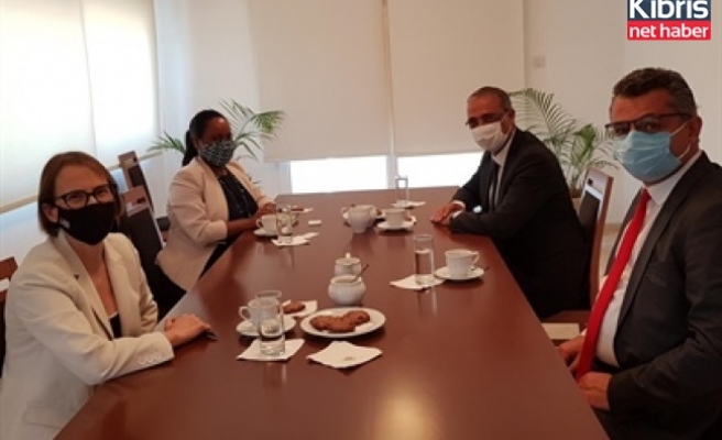 CTP Genel Başkanı Erhürman ABD Lefkoşa Büyükelçisi ile görüştü