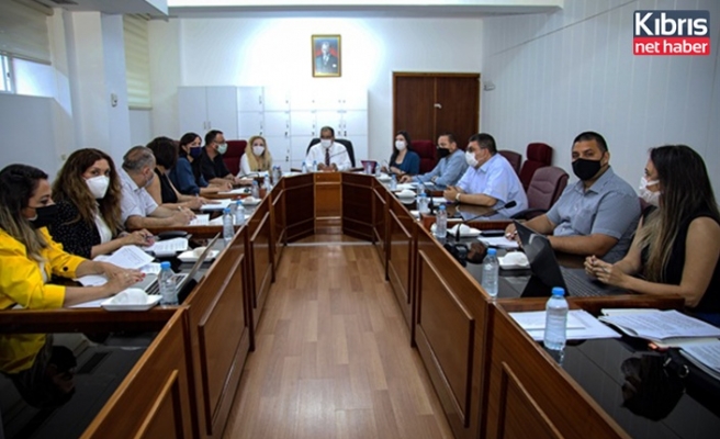 Cumhuriyet Meclisi, idari, kamu ve sağlık işleri komitesi toplandı