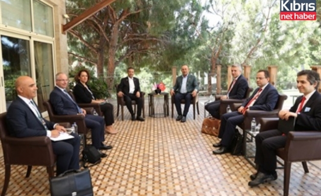 Ertuğruloğlu, Azerbaycan dışişleri bakanı Bayramov ile görüştü