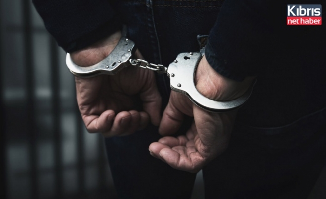 Girne'de ve Lefkoşa'da iki kişi uyuşturucudan tutuklandı