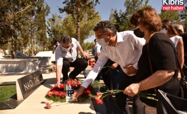 Naci Talat, ölümünün 30. yıl dönümünde mezarı başında anıldı