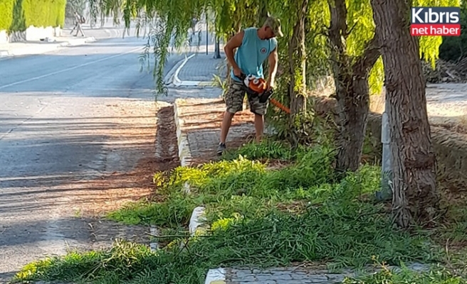 Girne Belediyesi kent genelindeki temizlik çalışmalarını sürdürüyor