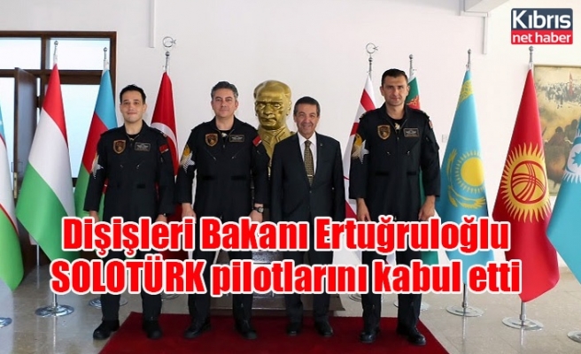 Dişişleri Bakanı Ertuğruloğlu SOLOTÜRK pilotlarını kabul etti