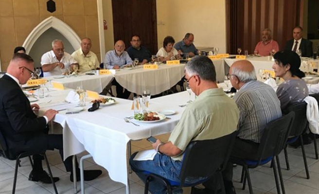 Bazı Kıbrıslı Türk ve Rum siyasi partiler Pazartesi yeniden bir araya gelecek