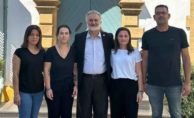 "Evkaf Şampiyon Melekler Bursu" kazananları açıklandı