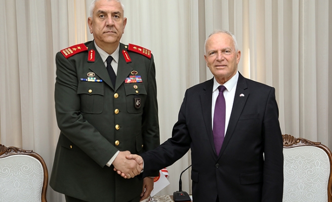 Töre, GKK Komutanı Tümgeneral Osman Aytaç'ı kabul etti