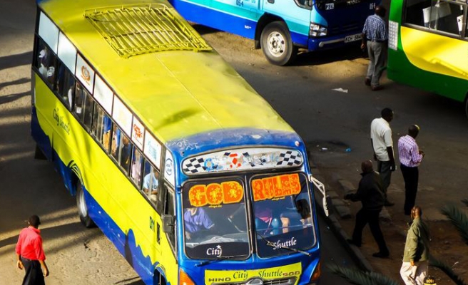 Etiyopya'da otobüsün şarampole devrilmesi sonucu 18 kişi öldü