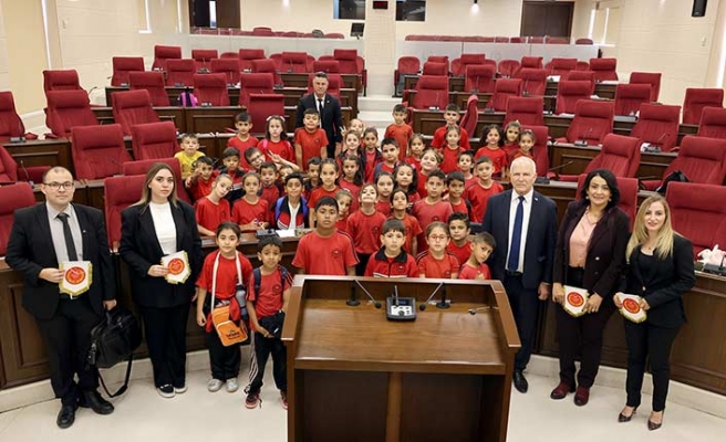 Haspolat İlkokulu öğrencileri Meclisi ziyaret etti