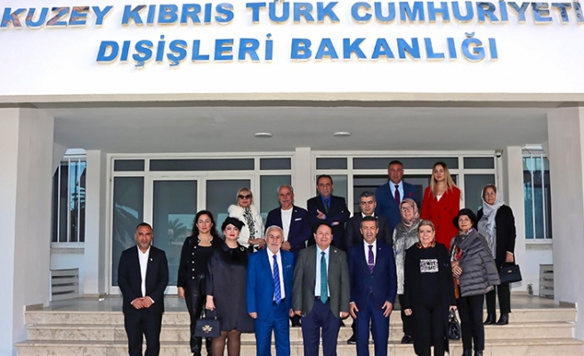 Ertuğruloğlu, Türkiye-KKTC İşbirliği Cemiyeti heyetini kabul etti
