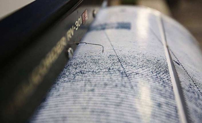 Japonya'nın kuzeybatısında 6 büyüklüğünde deprem
