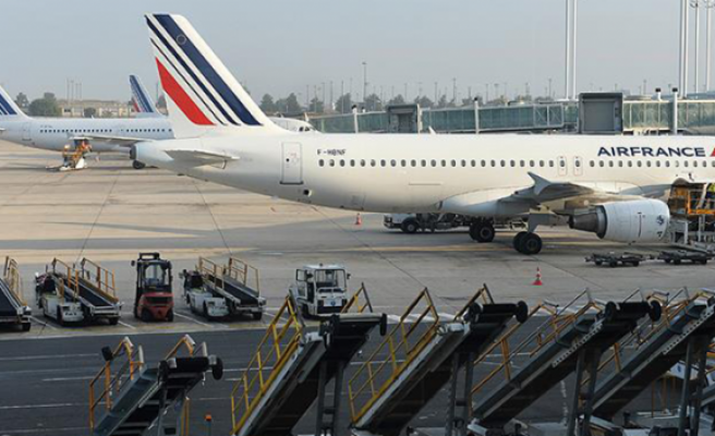 Air France çalışanları grevde