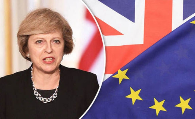 'Başbakan May, Brexit'in kontrolünü kaybediyor'