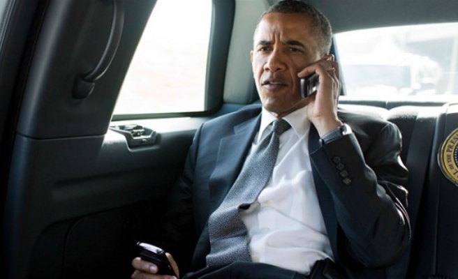 Beyaz Saray iPhone'a geçiyor, Obama hariç!