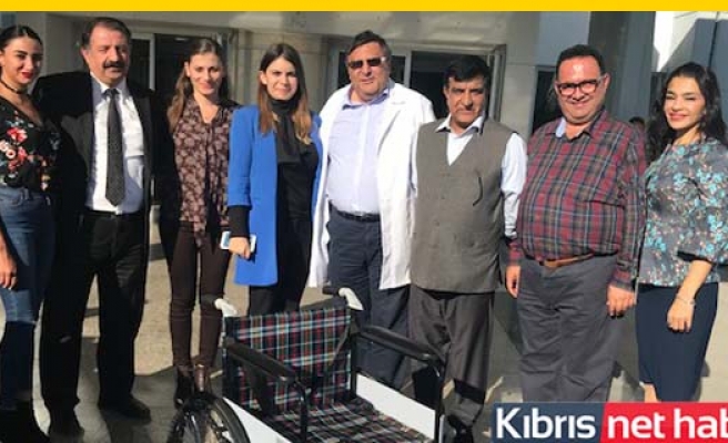 Choudhry Hastaneye 25 Tekerlekli Sandalye Bağışladı