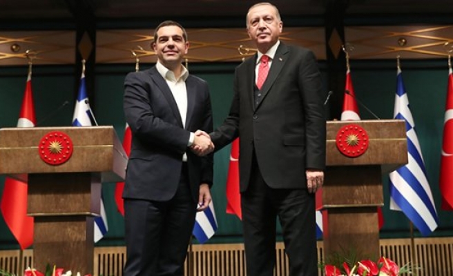 Erdoğan, Çipras görüşmesinde Kıbrıs konuşuldu