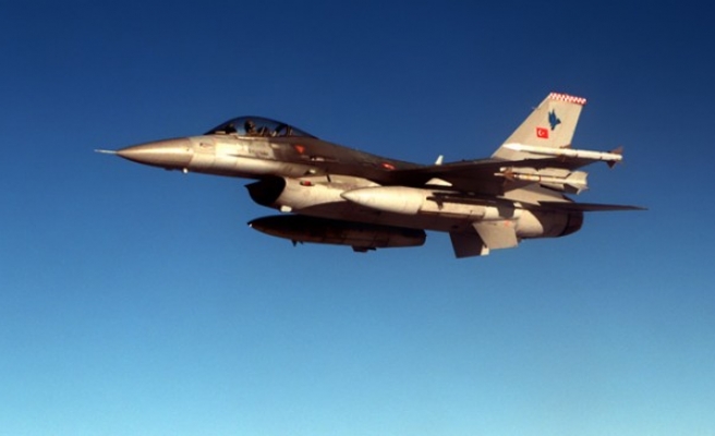F16'lar 15 Kasım öncesi Tatbikat Yaptı