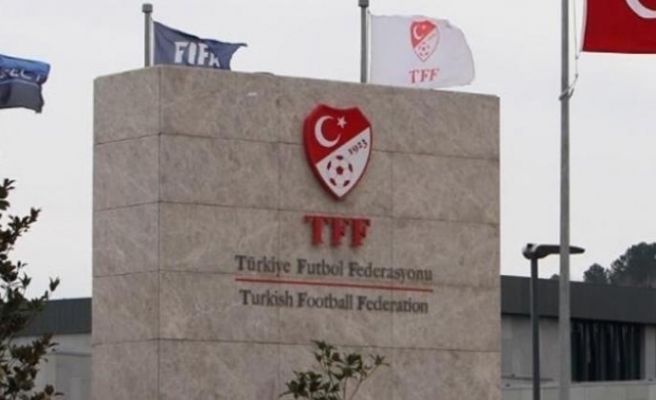 Fenerbahçe ve Beşiktaş'ın cezalarını onadı