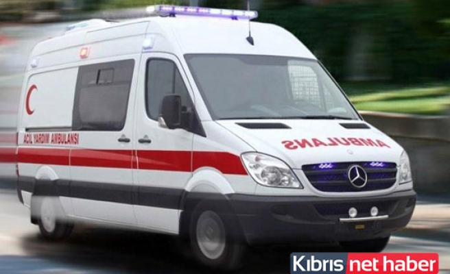 Girne'de merdivenlerinden düşen çocuk ağır yaralandı