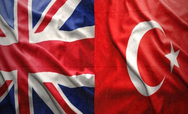 İngiltere Türklere tekrar süresiz oturum vermeye başladı