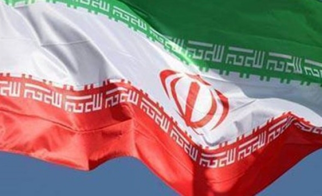 İran'da 3 istihbaratçı öldürüldü
