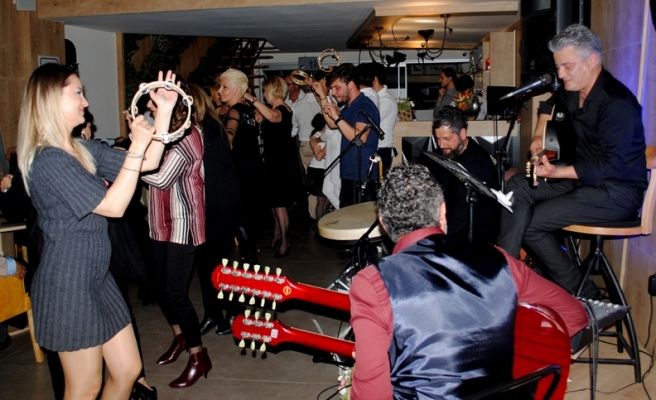 Kıbrıs’ın Yeni Alışkanlığı Spoon Lounge Akustik Geceler