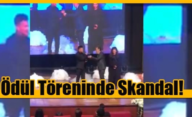 KKTC-Türkiye Yılın En İyileri Ödül Töreninde Skandal!