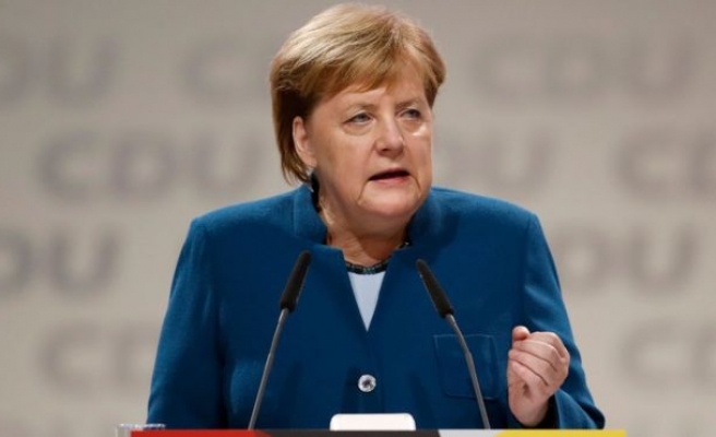 Merkel'den tarihi itiraf: Geç anladık