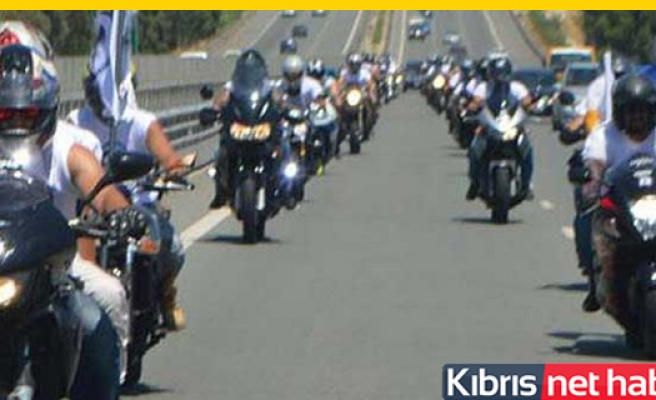 Motosikletlilerin lokmacı sınır kapısı’ndaki eylemi sona erdi