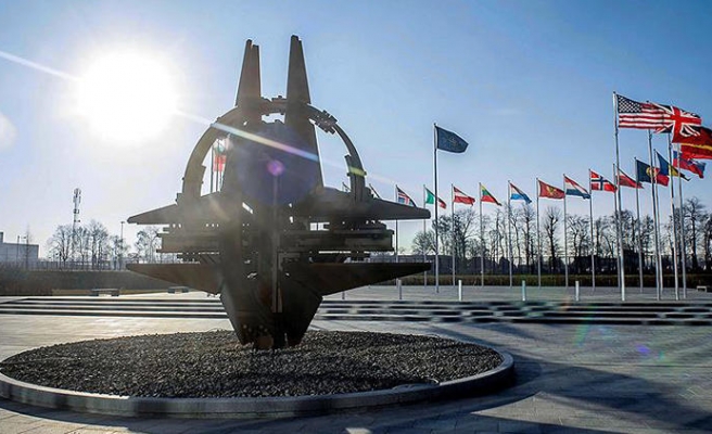 NATO'ya katılım protokolü imzalandı