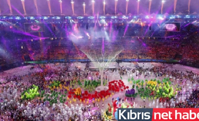 Rio 2016: Olimpiyatlara görkemli kapanış töreni