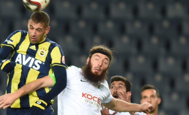 Slimani zinciri kırdı! Avantaj Fenerbahçe'de