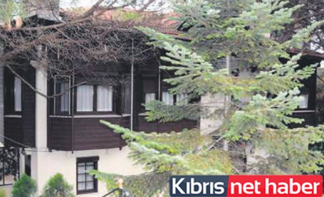 Türkan Şoray evini sattı