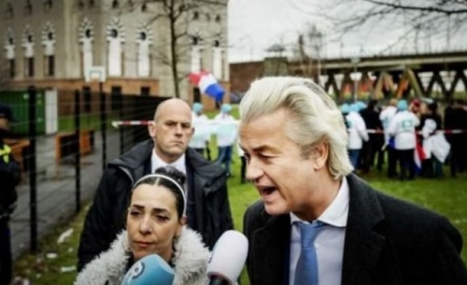 Wilders'in adayından camileri yakma vaadi
